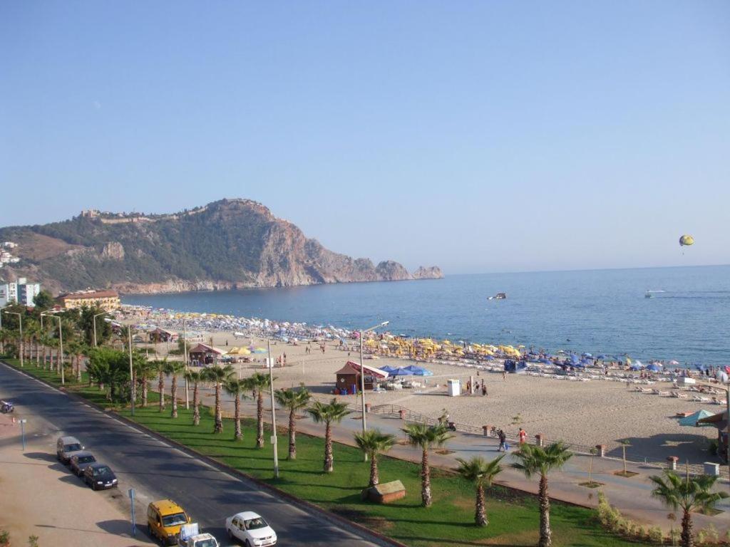 Angora Apart Hotel Alanya Bagian luar foto